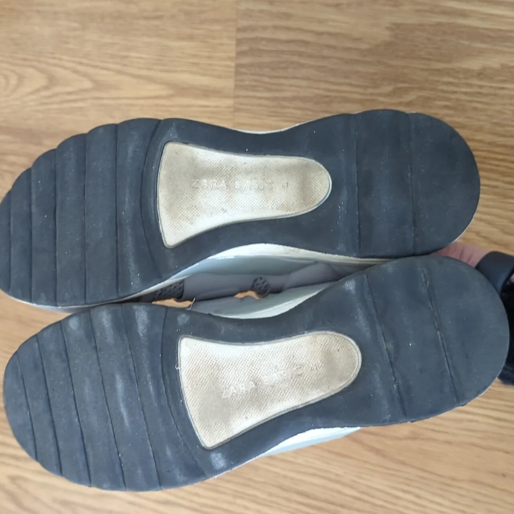 Zara Gray Flyknit Sneakers - Picture 6 of 6